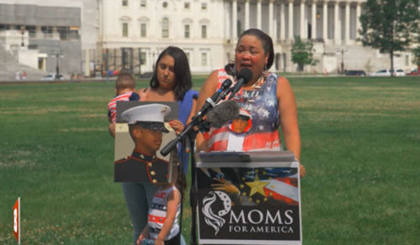 Gold Star Mom Slams Colin Kaepernick, Honors Hero Son: ‘He’s Given More Than Any Athlete Has Ever Given’