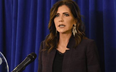 Exclusive: Moms for America Gives S.D. Gov. Kristi Noem Its ‘Mother of Influence’ Award